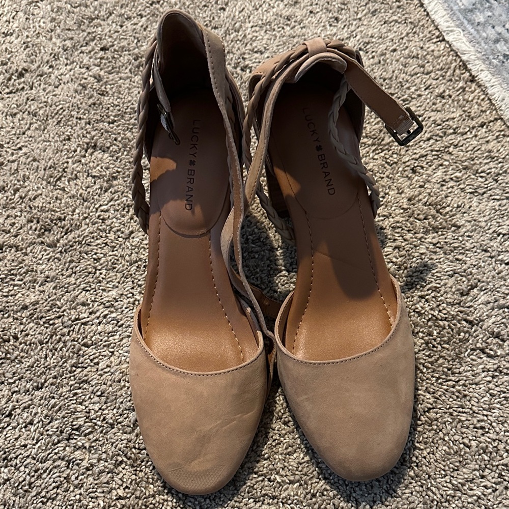 Lucky Brand Women's Tan Heels